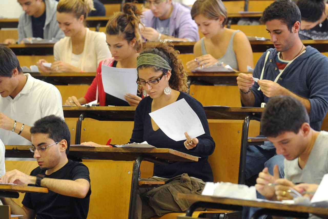 بررسی شرایط تحصیل دکترا در ایتالیا